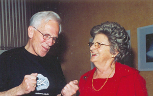 Elmira com o Irmão André no Brasil em 2003